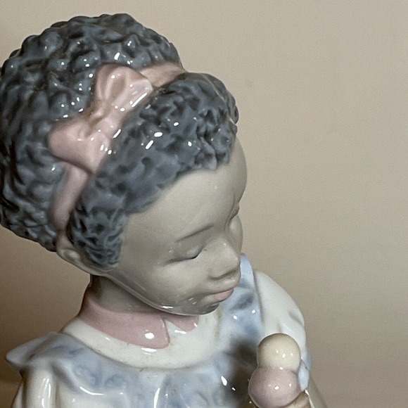 Rare Lladro Black Legacy Collection: #5836 "Sharing Sweets" Figurine, Girl, Dog - Picture 11 of 14